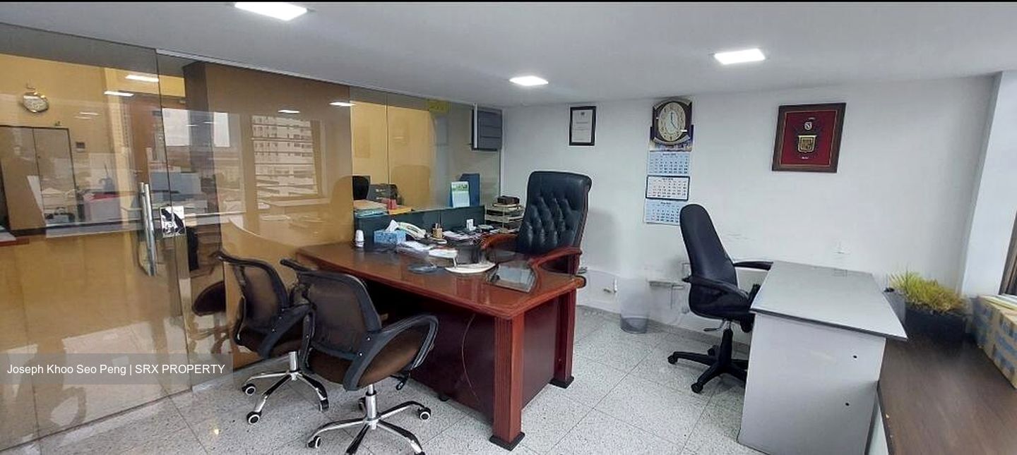 Clarke Quay MRT (D1), Office #522472081
